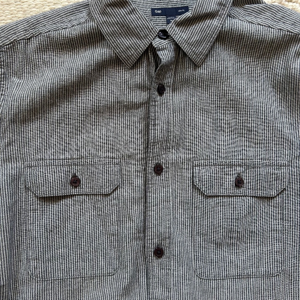 GAP Workshirt Short Sleeve Linen Cotton Blend - Medium Slim, Gray with White Str - Picture 3 of 5